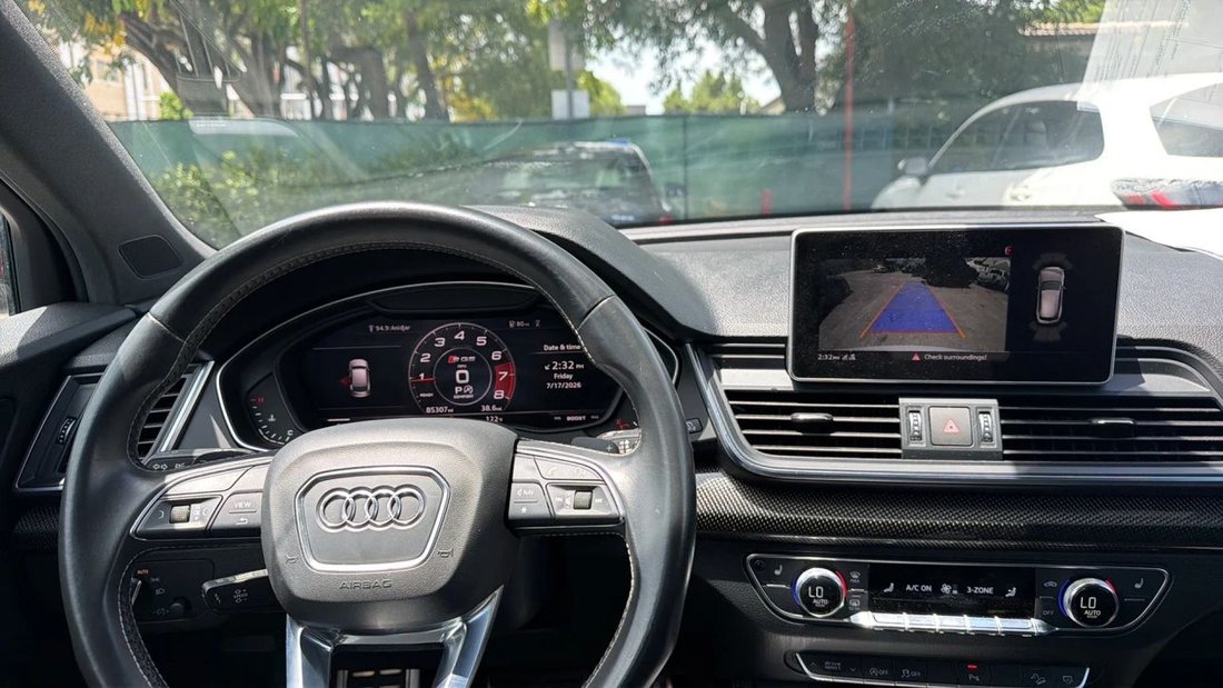 Suv in Hollywood, FL, United States 4 - 18464623