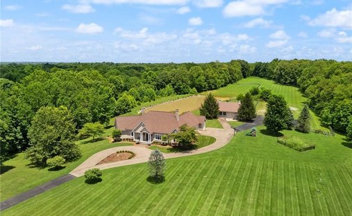 Casa en Floyds Knobs, Indiana, Estados Unidos 1