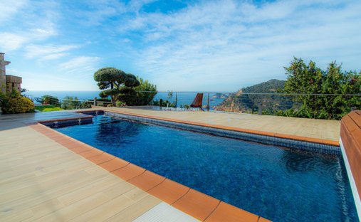 Haus in Tossa de Mar, Katalonien, Spanien 1