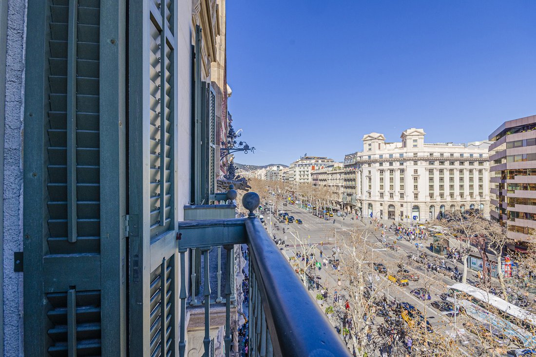Apartamento en Eixample, Barcelona, España 3 - 18471472