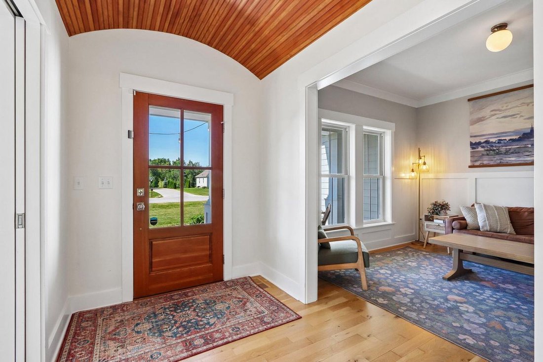 House in Hartland, Wisconsin, United States 5 - 18466344
