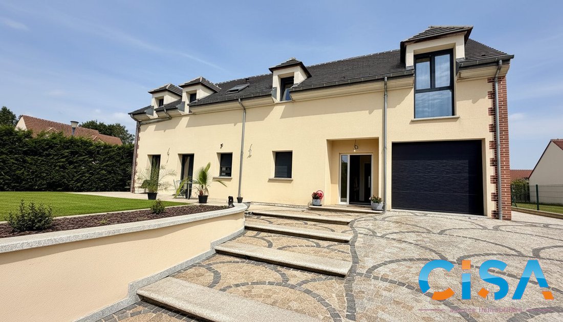 Villa in Cauffry, Hauts-de-France, France 2 - 18465378
