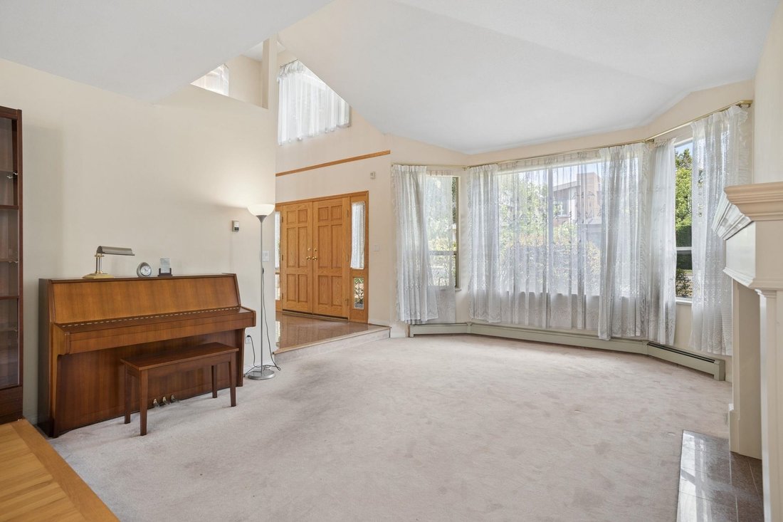 House in Vancouver, British Columbia, Canada 2 - 18465098