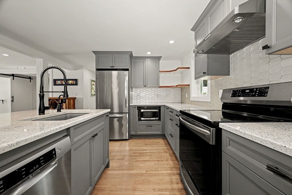 House in North Reading, Massachusetts, United States 4 - 18465507
