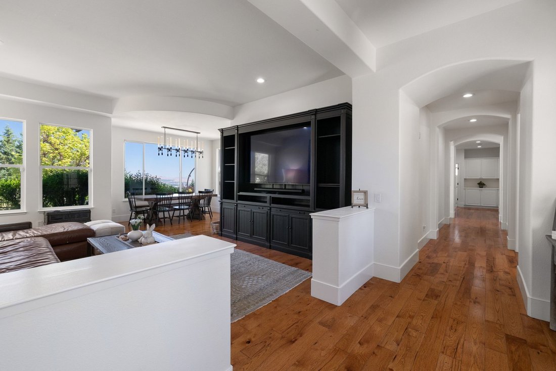 House in Reno, Nevada, United States 5 - 18460531