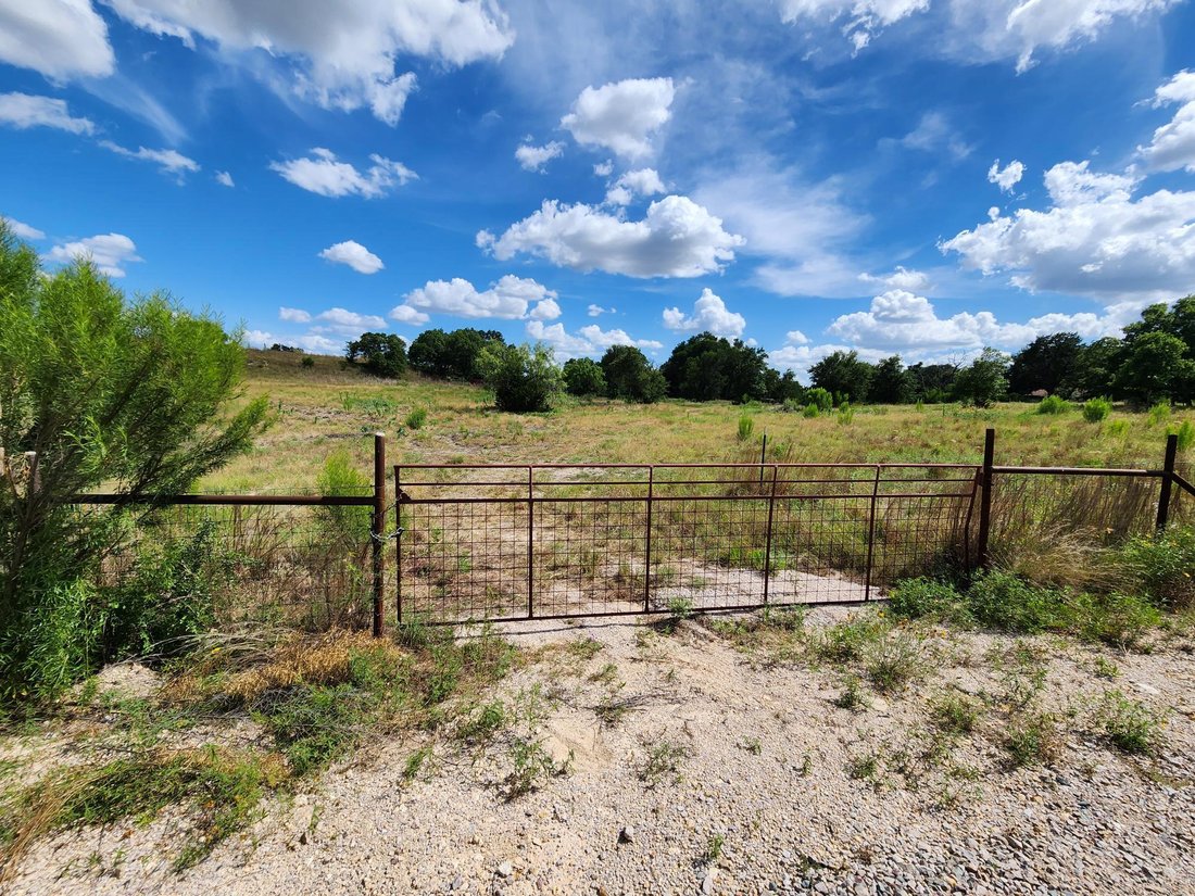 House in Burnet, Texas, United States 5 - 18394377