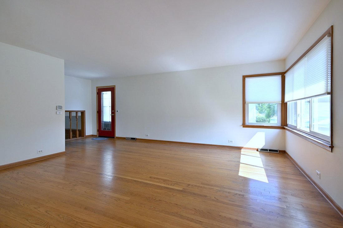 House in Bensenville, Illinois, United States 5 - 18456272