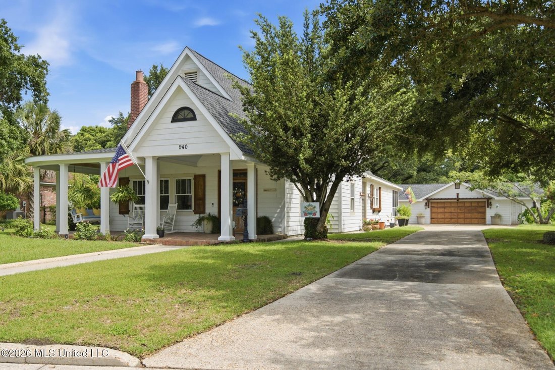 House in Gulfport, Mississippi, United States 2 - 18459031