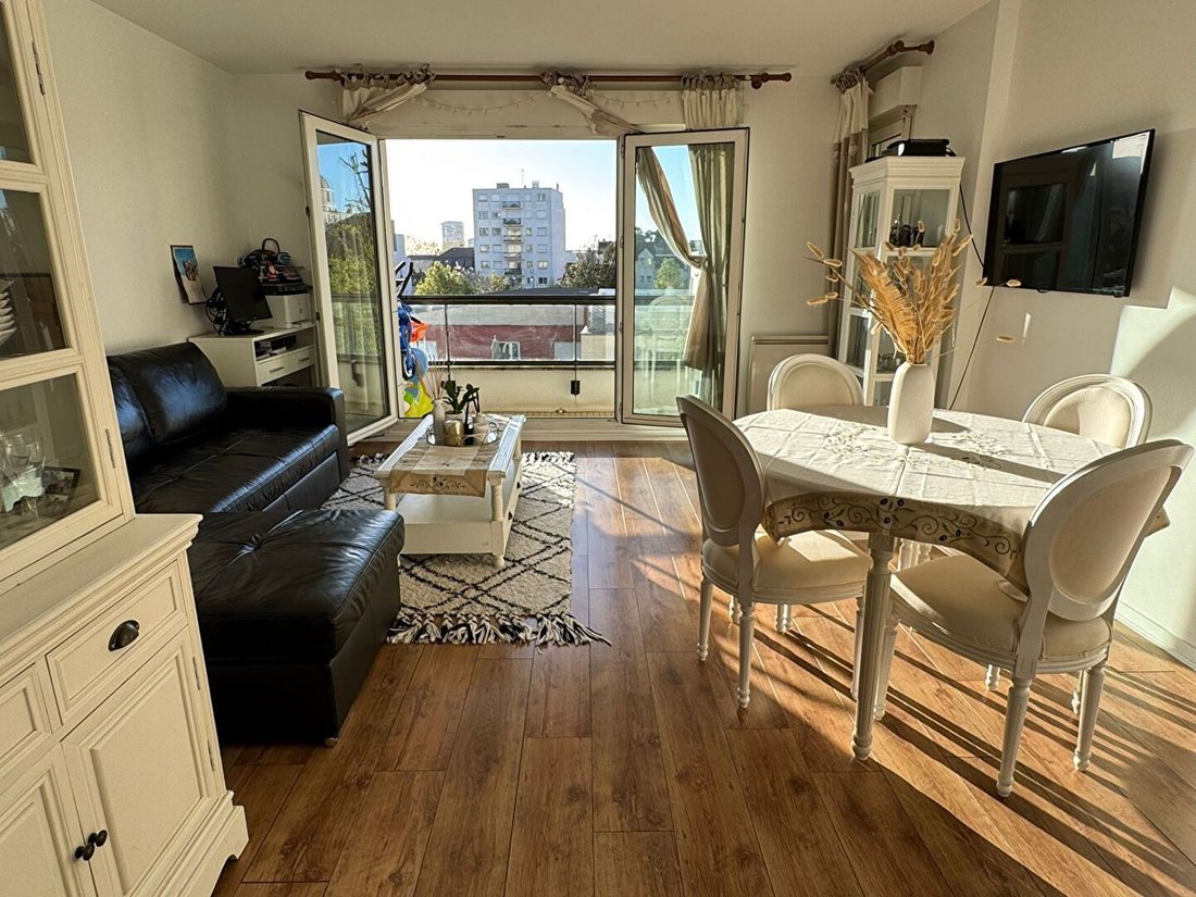 Appartement à Puteaux, Île-de-France, France 2 - 18468114