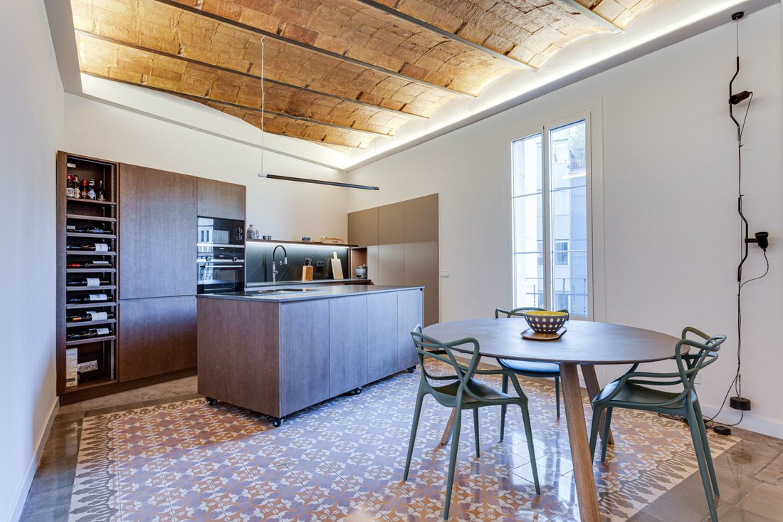 Apartment in Ciutat Vella, Barcelona, Spain 4 - 18472389