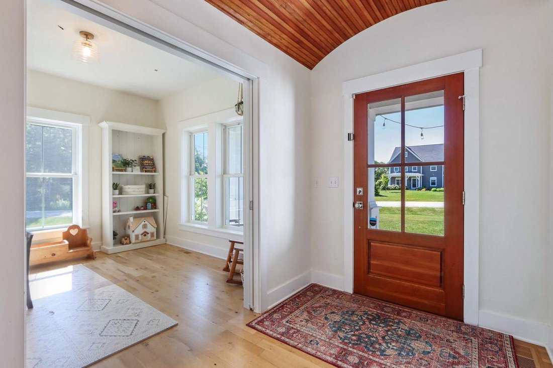 House in Hartland, Wisconsin, United States 4 - 18466344
