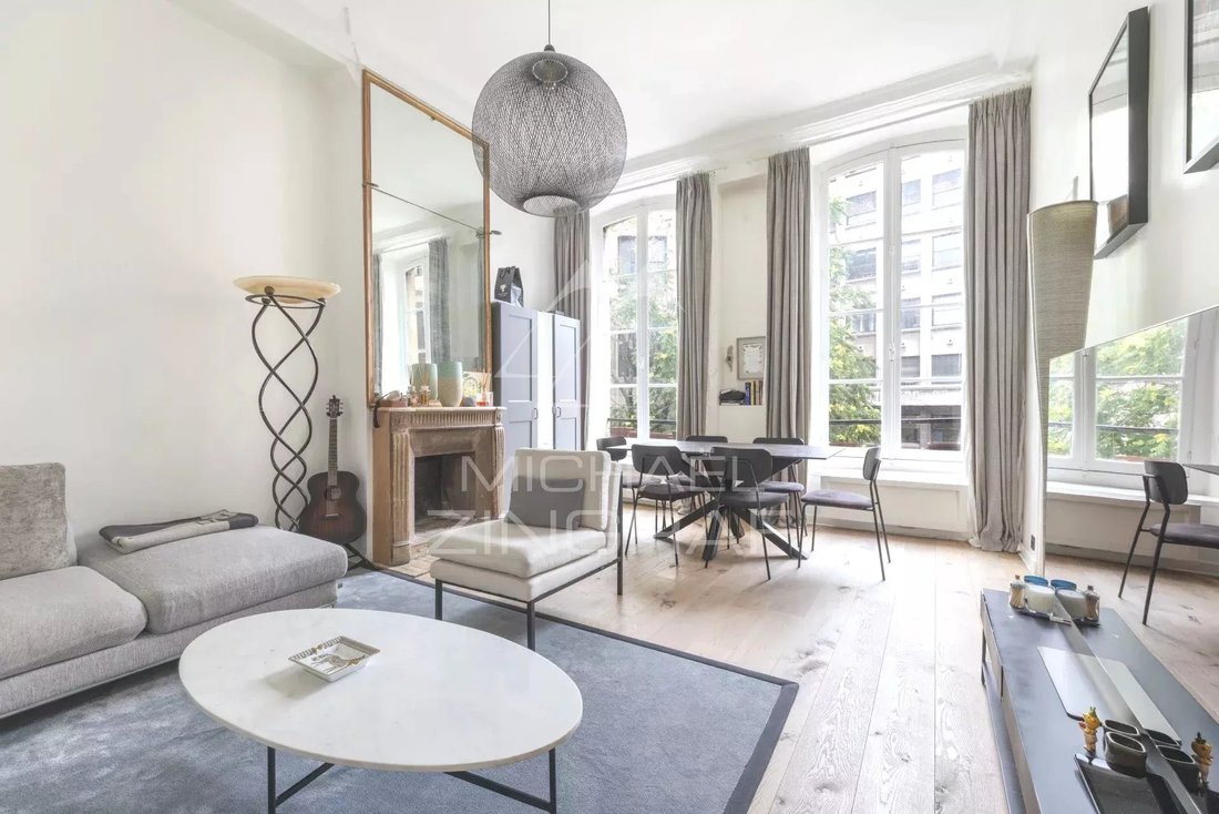 Apartment in Saint Thomas d'Aquin, Paris 7e Arrondissement, Paris 1 - 18457283