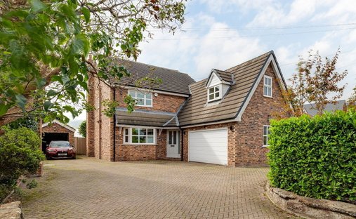 House in Lymm, Cheshire, England 1