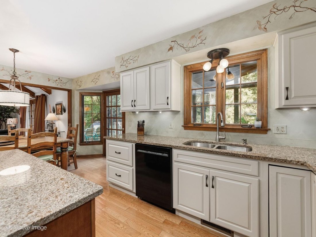 House in Wheaton, Illinois, United States 2 - 18456238