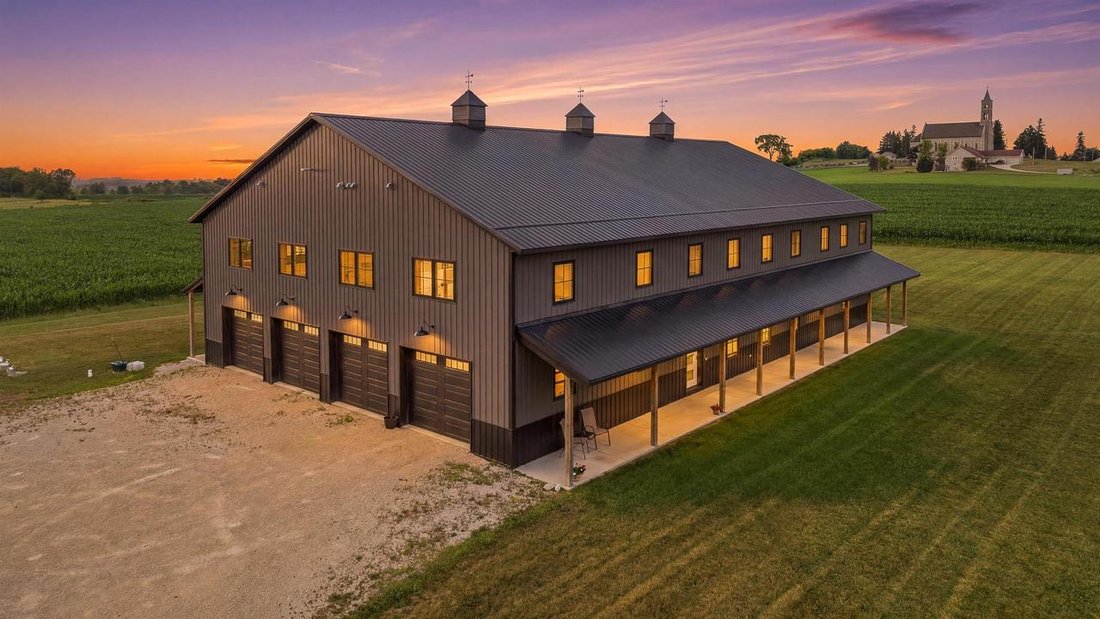House in New Holstein, Wisconsin, United States 1 - 18458903