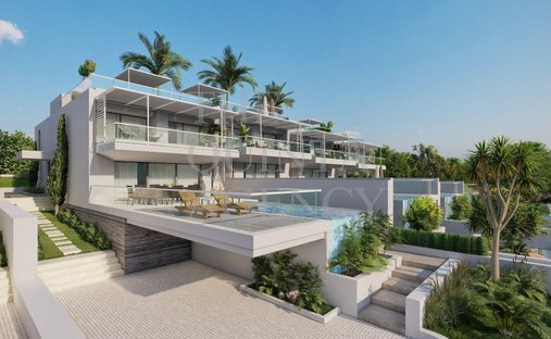 Villa in Vale do Lobo, Almancil, Portugal 1