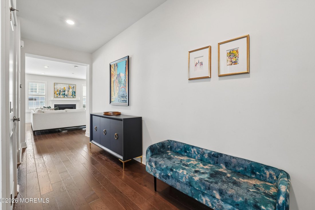 House in Tinton Falls, New Jersey, United States 4 - 18465273