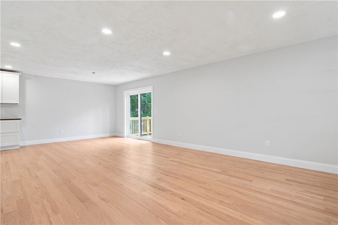 House in Cumberland, Rhode Island, United States 4 - 18456339
