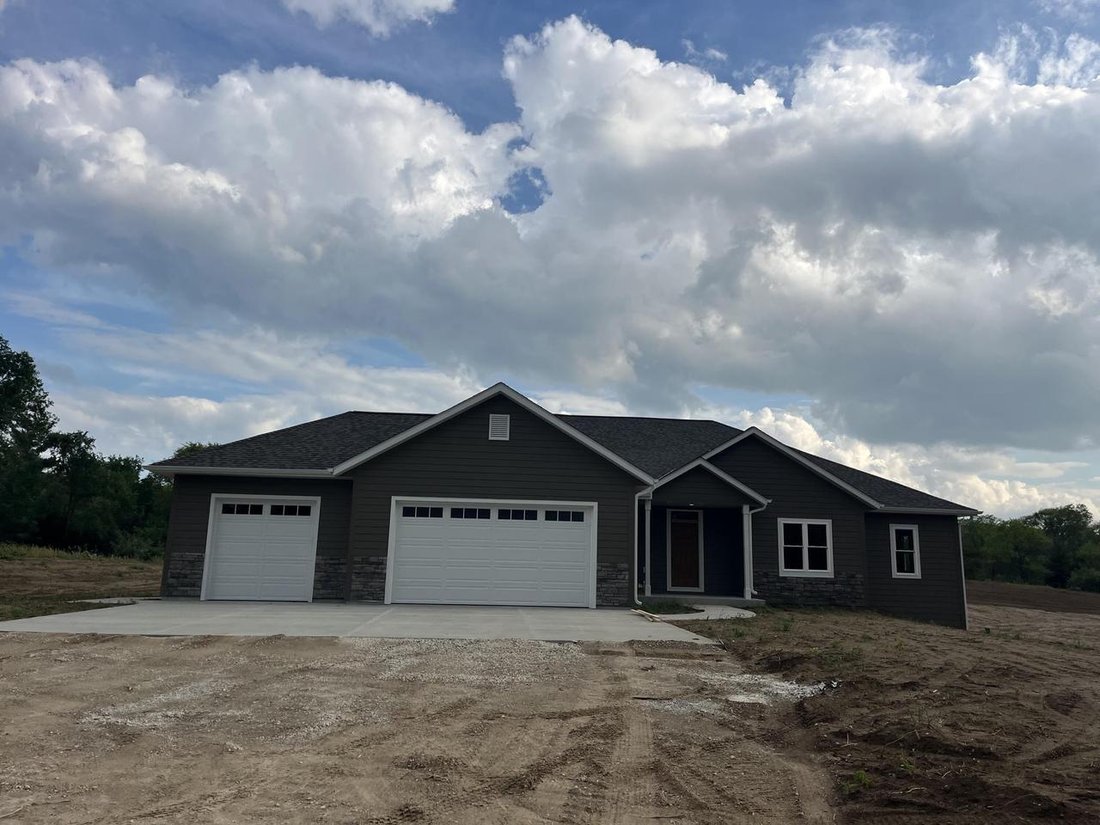 House in West Bend, Wisconsin, United States 1 - 18458888
