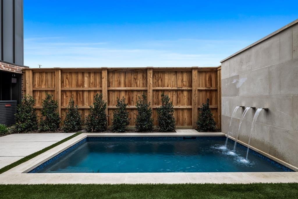House in Dallas, Texas, United States 4 - 18463931