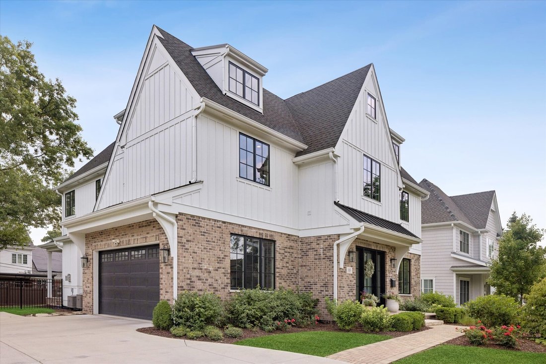 House in Hinsdale, Illinois, United States 2 - 18469586