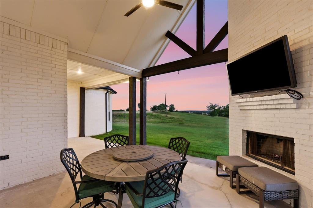 House in Springtown, Texas, United States 3 - 18460359