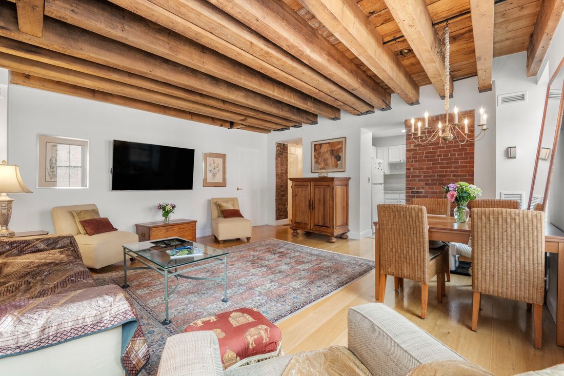 Condo in Boston, Massachusetts, United States 4 - 18464279