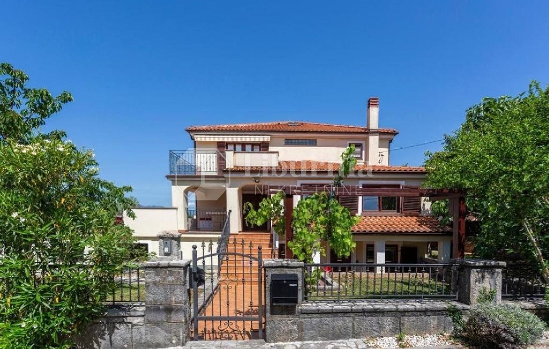 House in Dobrinj, Primorje-Gorski Kotar County, Croatia 2 - 18470405