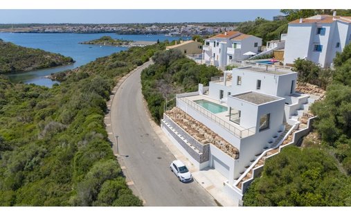 Villa in Maó / Mahón, Balearic Islands, Spain 1