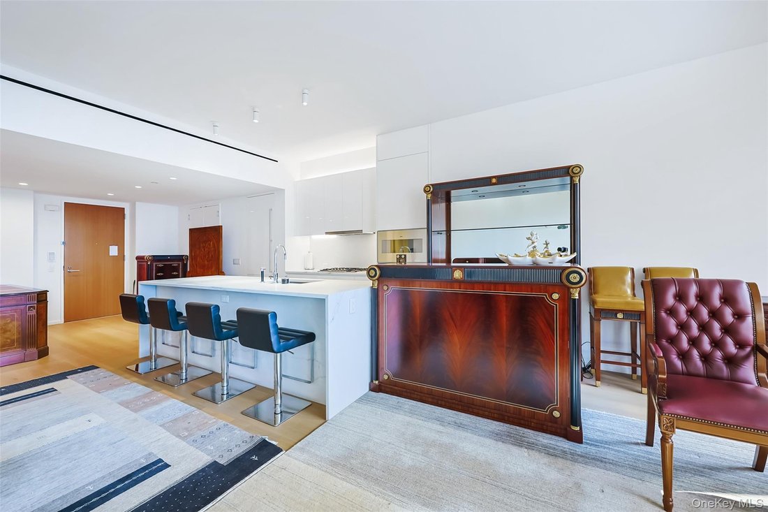 Condo in New York, New York, United States 4 - 18458683