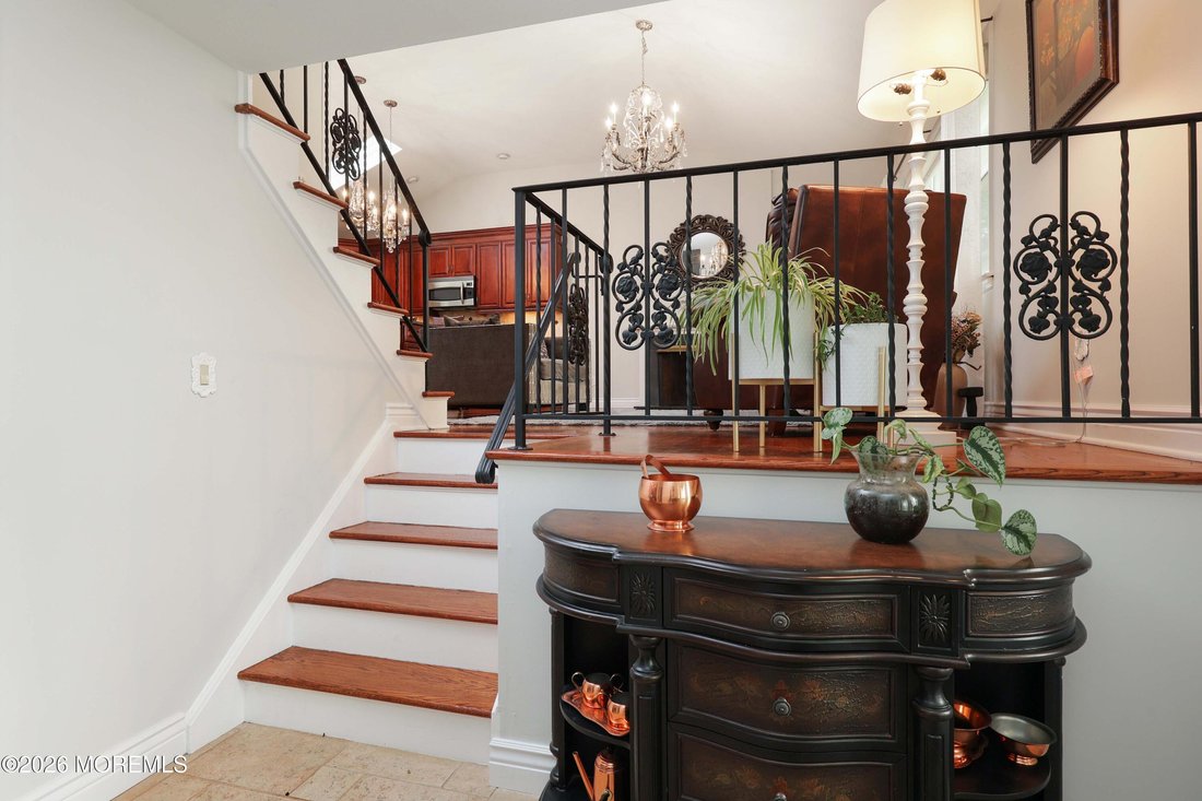 House in North Middletown, New Jersey, United States 3 - 18466599