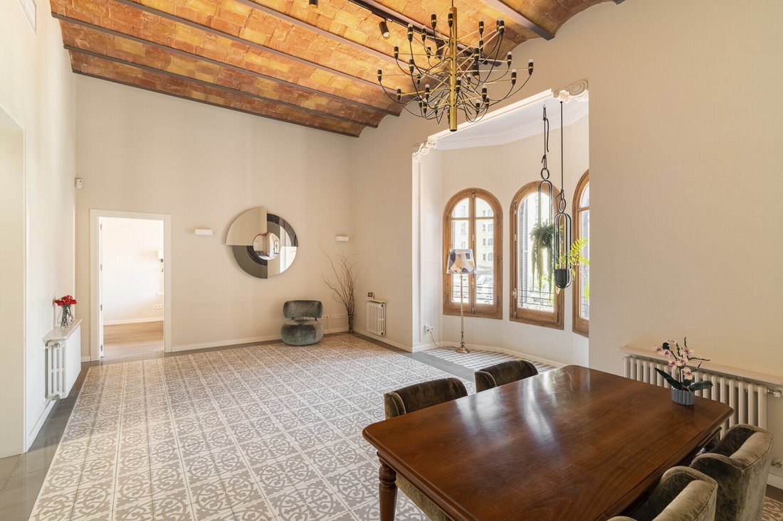 Apartment in Eixample, Barcelona, Spain 5 - 18471036