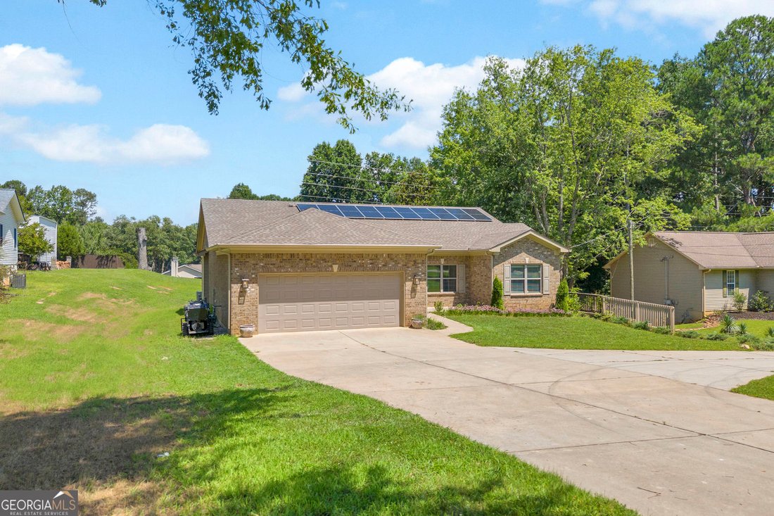 House in Buford, Georgia, United States 3 - 18459800