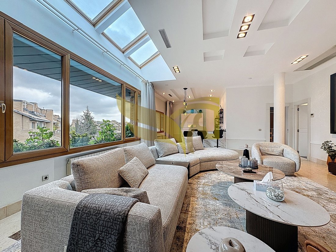 Apartment in Pozuelo de Alarcon, Comunidad de Madrid, Spain 2 - 18463767