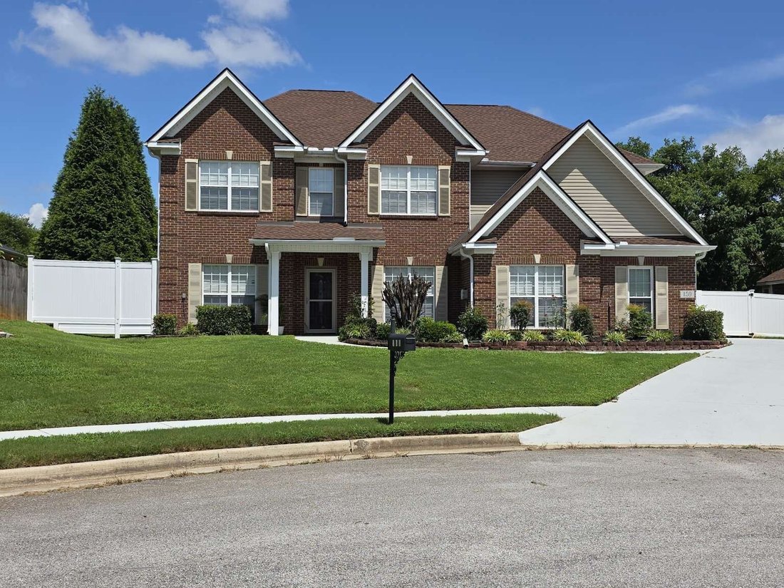 Co Op in Madison, Alabama, United States 1 - 18459795