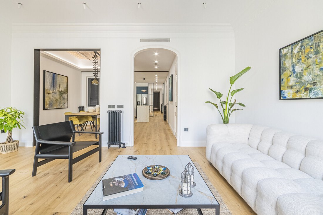 Apartment in Eixample, Barcelona, Spain 4 - 18471961