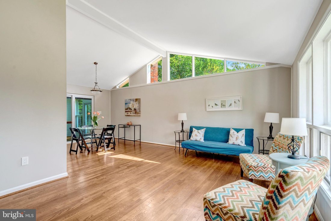 House in North Springfield, Virginia, United States 2 - 18457383