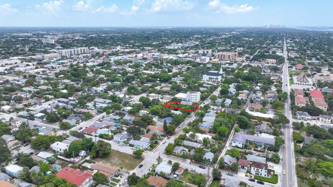 Lake Worth, Florida, United States 4 - 18460381