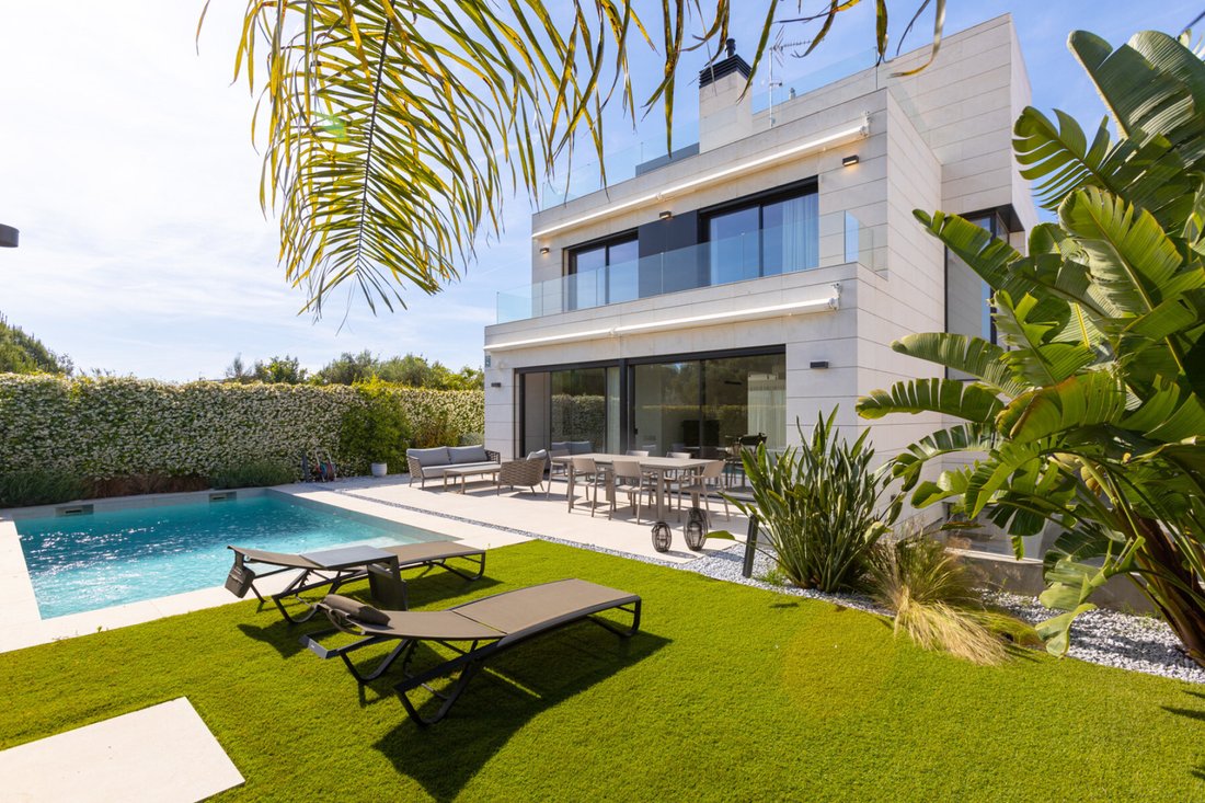 House in Montgat, Catalonia, Spain 2 - 18471951