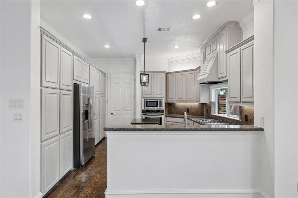 House in Dallas, Texas, United States 5 - 18460361