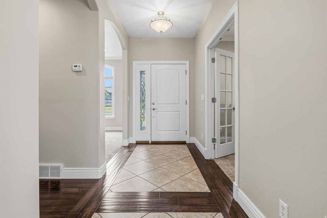 House in Saratoga Springs, Utah, United States 3 - 18468465