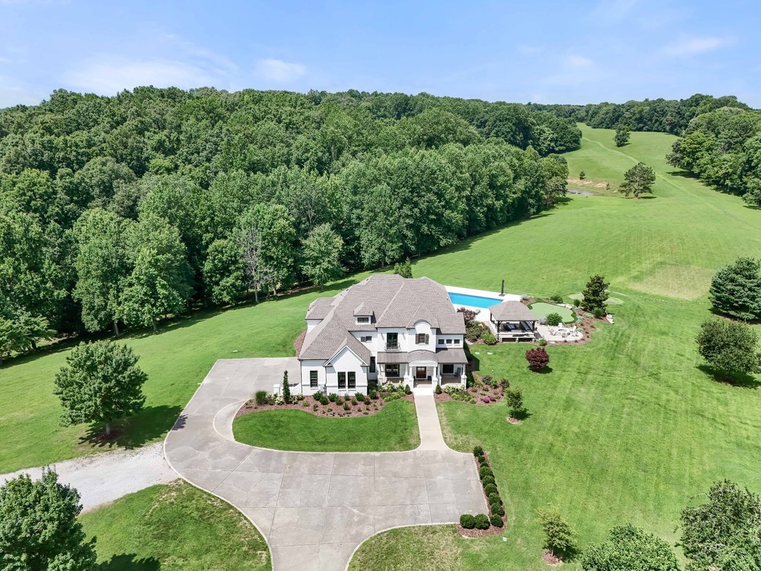 House in Dickson, Tennessee, United States 2 - 18466500