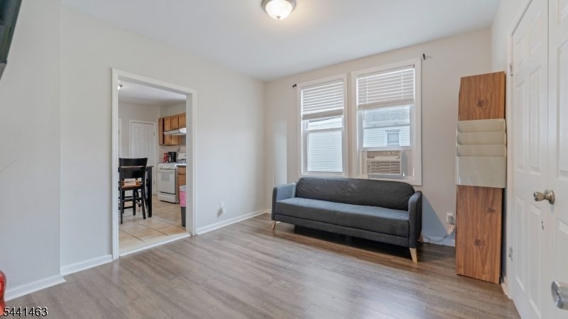 Apartment in Irvington, New Jersey, United States 4 - 18457657