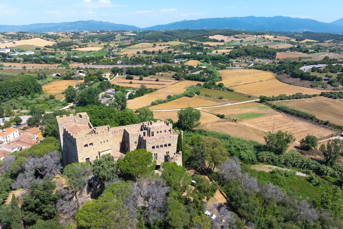 la Roca del Valles, Catalonia, Spain 1 - 18471492