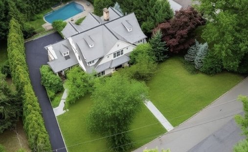 House in Millburn, New Jersey, United States 1