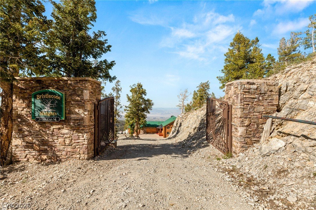 House in Mount Charleston, Nevada, United States 3 - 18459955