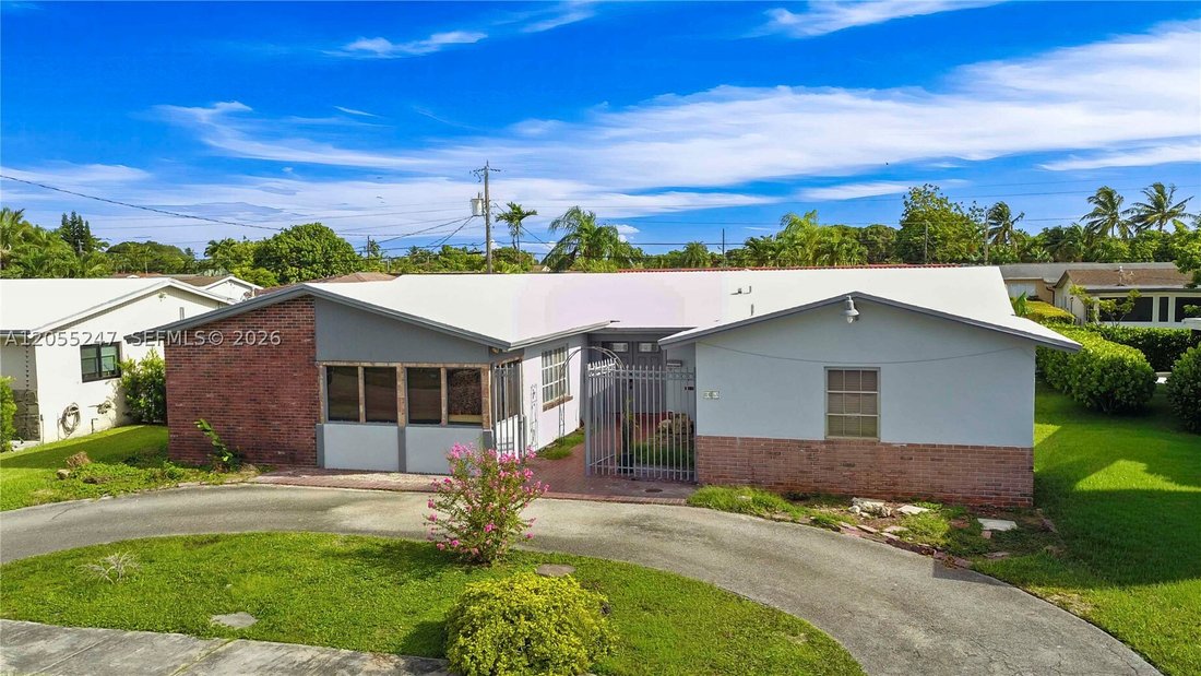 House in Miami, Florida, United States 5 - 18456135