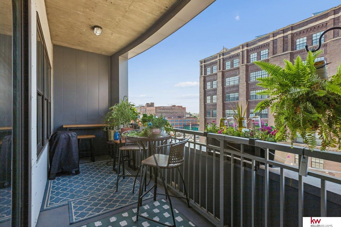 Condo in Omaha, Nebraska, United States 1 - 18464053