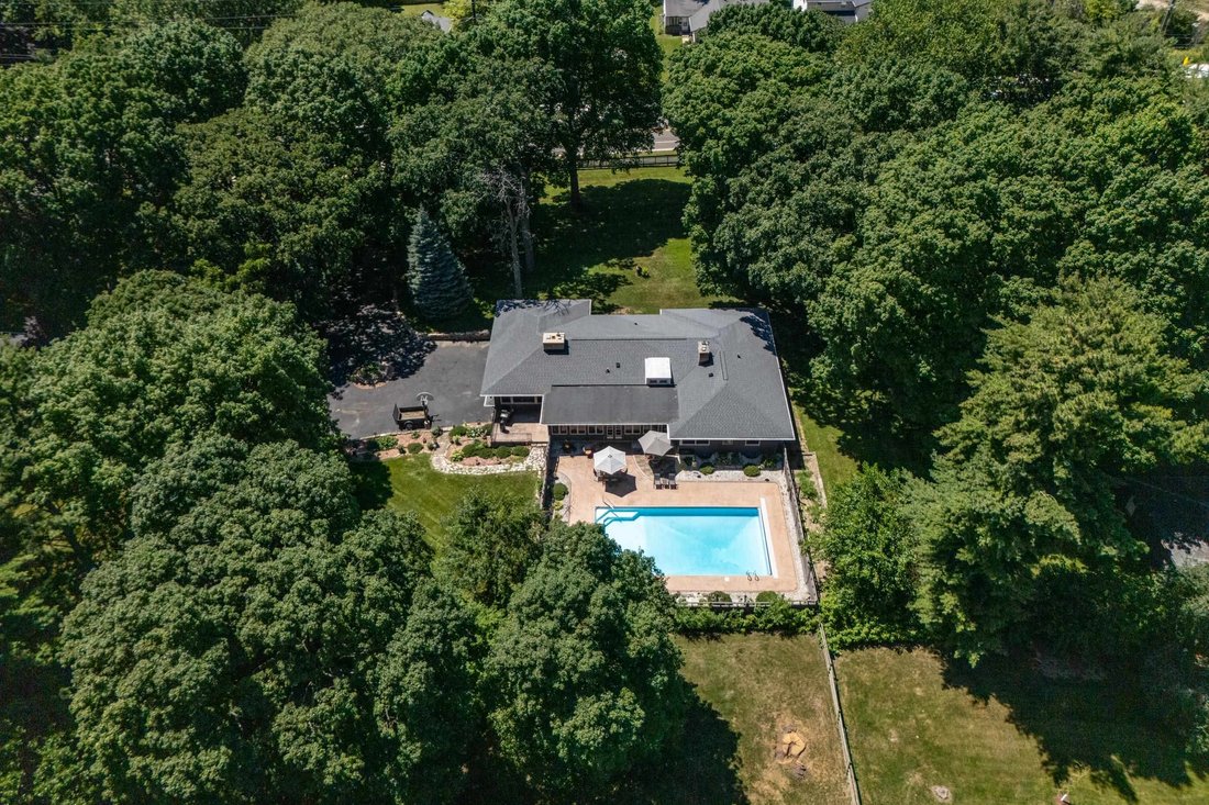 House in Sun Prairie, Wisconsin, United States 1 - 18458291