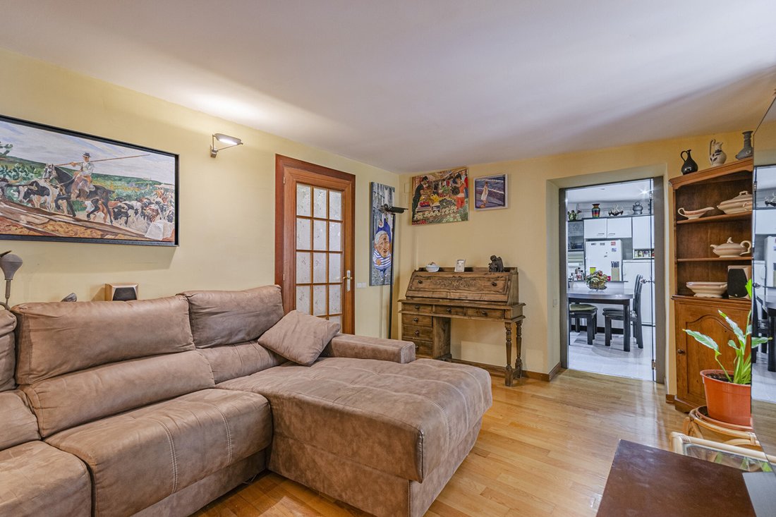 Apartment in Ciutat Vella, Barcelona, Spain 4 - 18471875
